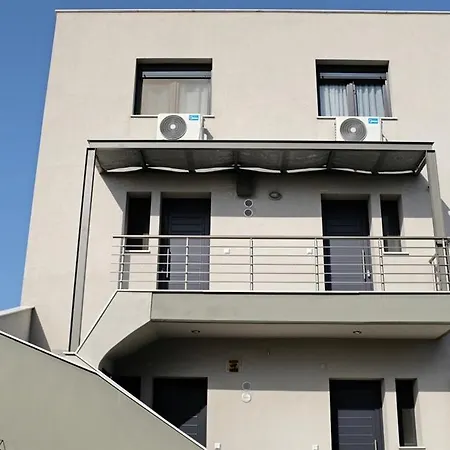 Ff Apartments Никити Экстерьер фото