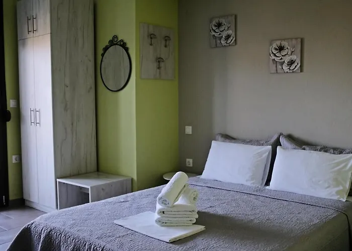 Ff Apartments